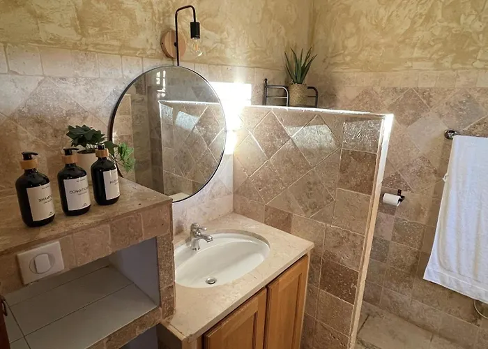 La Borderie De Pierre